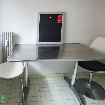 Riquier Downtow 2p Proche Gare, Tram & Parking 아파트 *